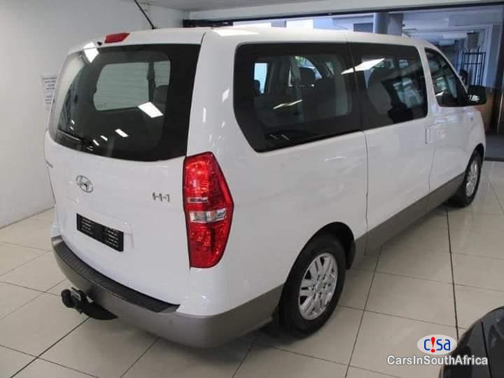 Hyundai H-1 2.5 CRDI Auto...0679505805 Automatic 2019 - image 2