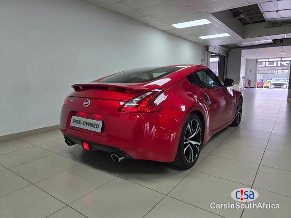 Nissan 370Z 3.7 Coupe Automatic 2019 - image 2
