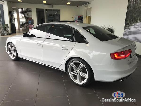 Audi A4 Automatic 2015 - image 4