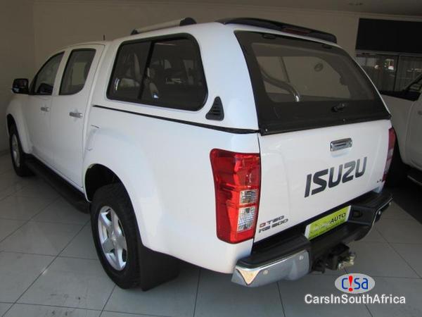 Isuzu KB300 Manual 2015