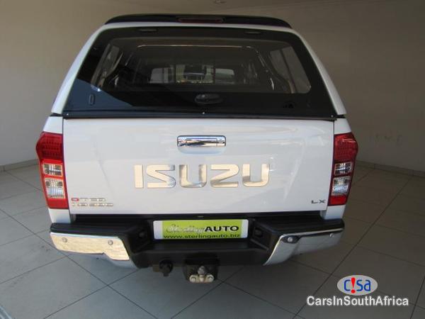Isuzu KB300 Manual 2015 in South Africa