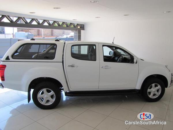 Picture of Isuzu KB300 Manual 2015 in South Africa