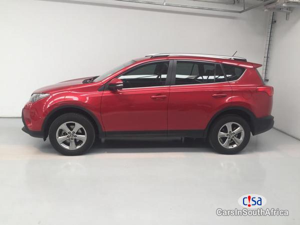 Toyota RAV-4 Automatic 2015 - image 2