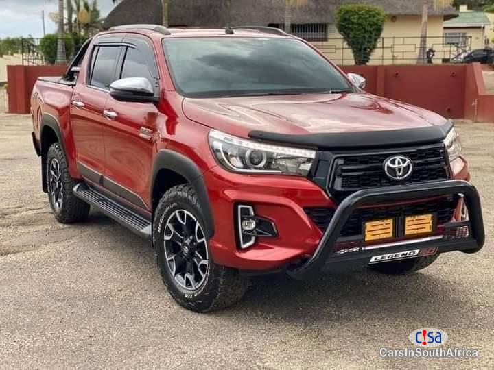 Toyota Hilux Legend 50 Automatic 2019 - image 2
