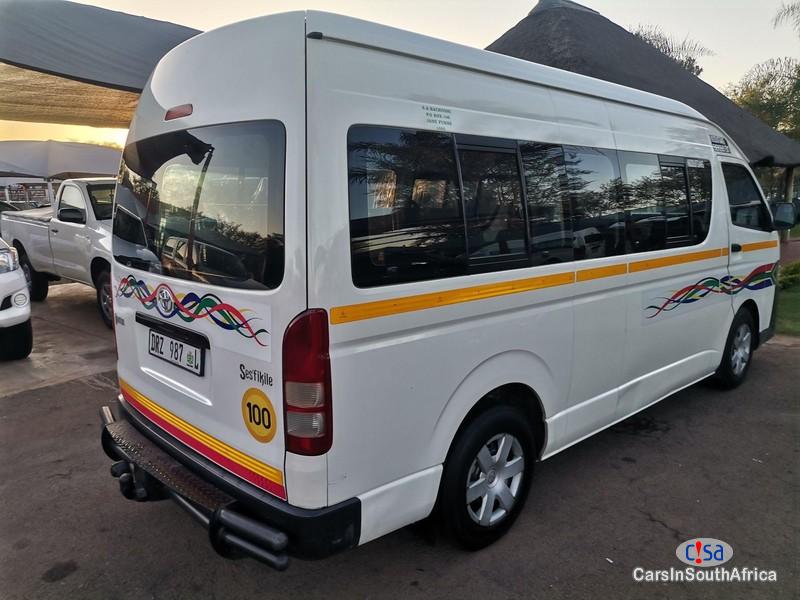 Toyota Quantum Bank Repo 2.5D4d Ses&acute;fikile 16 Seater Manual 2017
