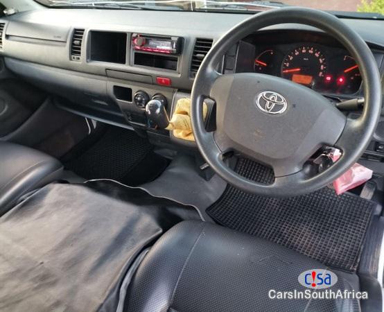 Toyota Quantum Bank Repo 2.5D4d Ses&acute;fikile 16 Seater Manual 2017 in South Africa