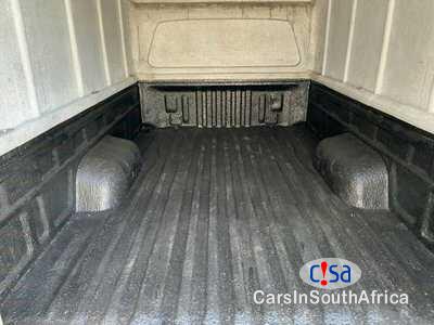 Toyota Hilux 2.5 D-4d Manual 2015 - image 3