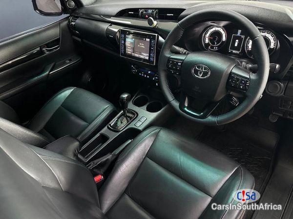 Toyota Hilux 2.8 GD-6 Raider Call 081 494 5928 Delivery Nationwide Automatic 2018 - image 3