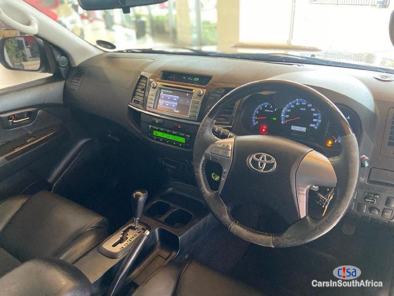 Toyota Fortuner 3.0 D-4D Call 081 494 5928 Automatic 2015