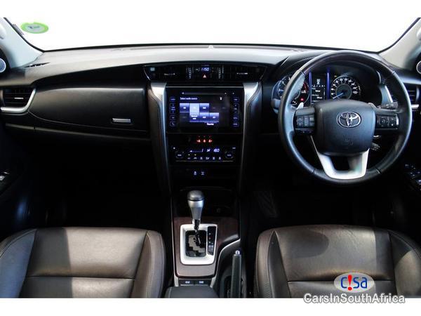 Toyota Fortuner 3.0 Automatic 2017 - image 5
