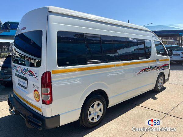 Toyota Quantum 2.5 D-4D Sesfikile 16-Seat Manual 2021