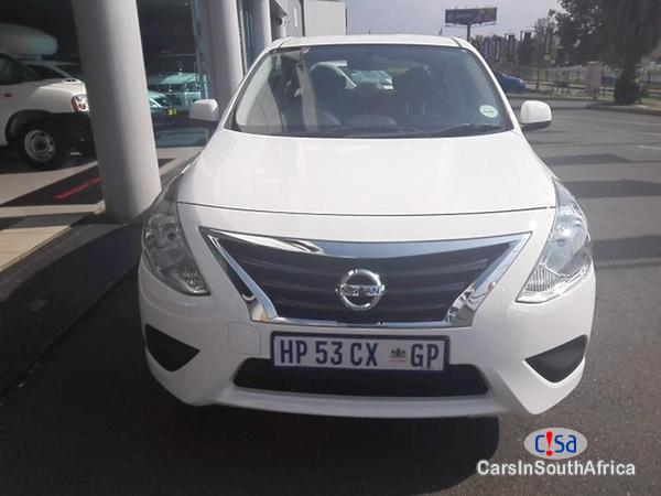Nissan Almera Manual 2017 - image 2