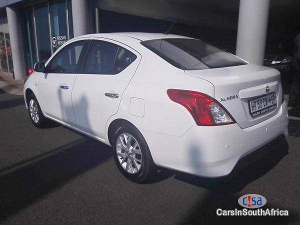 Nissan Almera Manual 2017 - image 4