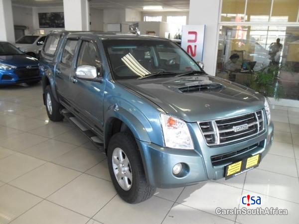 Pictures of Isuzu KB300 Manual 2009