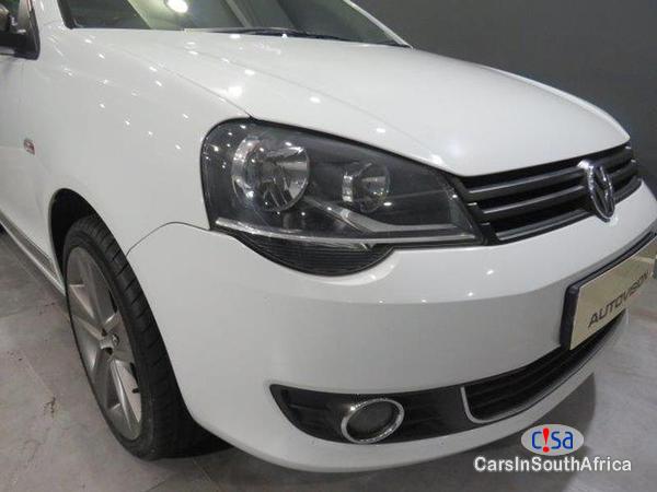 Volkswagen Polo Manual 2015