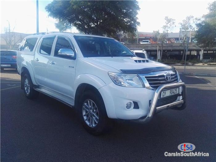 Toyota Hilux Manual 2011 in Eastern Cape