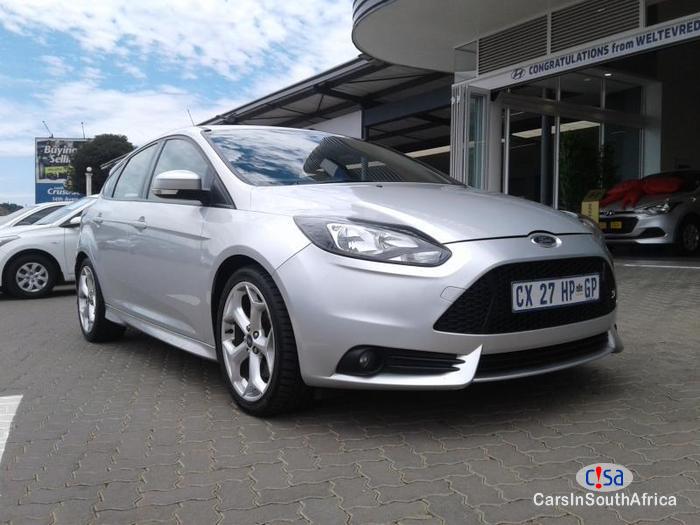 Pictures of Ford Focus Manual 2013