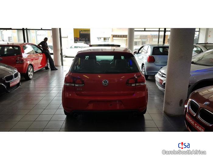 Volkswagen Golf Automatic 2010 - image 4