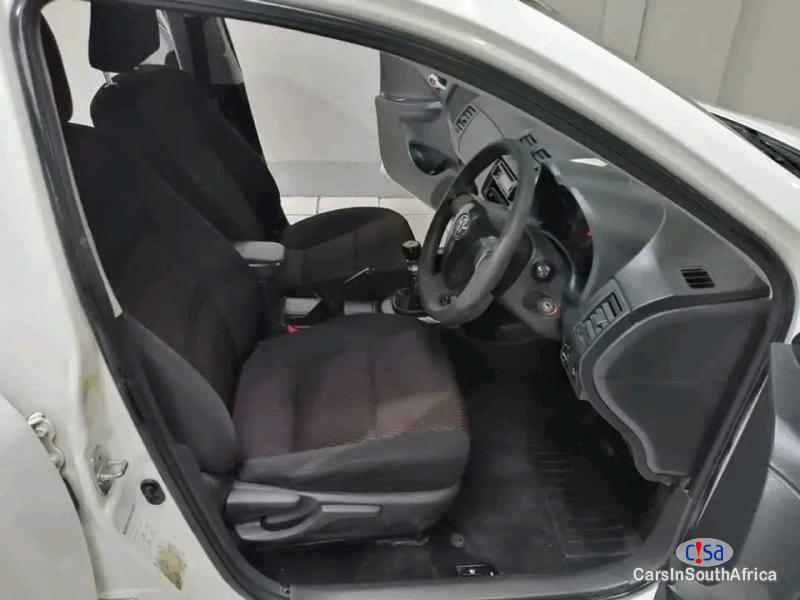 Toyota Corolla 1.6 Professional +27 685845776 Manual 2015 - image 4