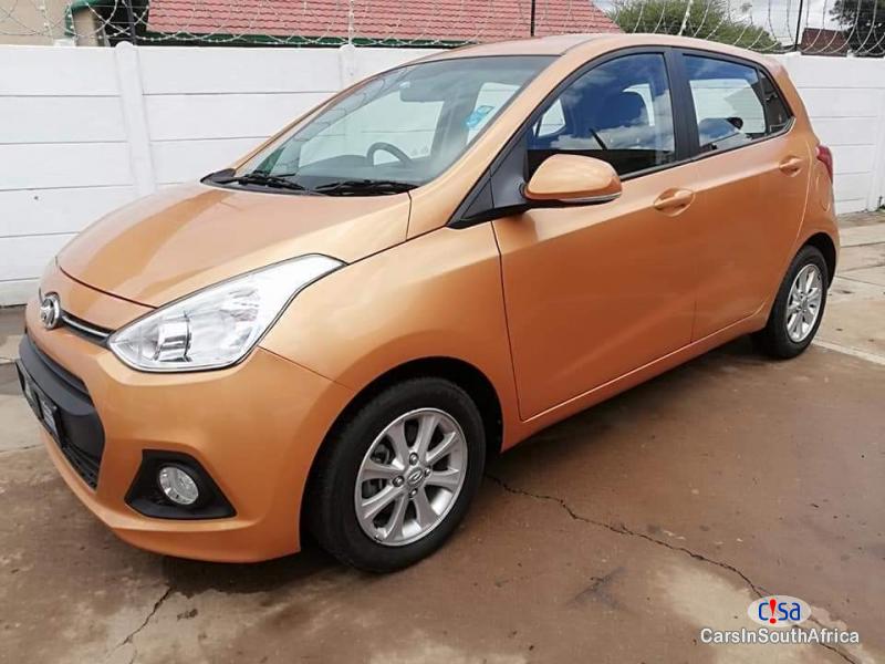 Hyundai i10 Manual 2016 - image 4