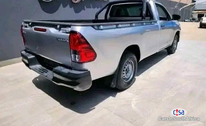 Toyota Hilux 2.4L GD6 MANUAL 0813350925 Manual 2019 - image 4