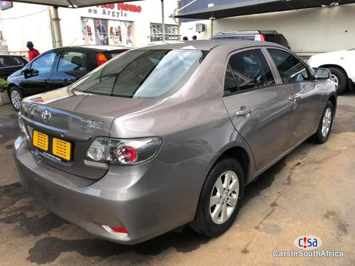 Toyota Corolla 1500 Manual 2016 - image 5
