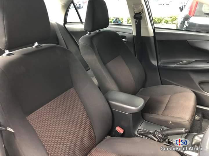 Toyota Corolla 1500 Manual 2016 - image 6