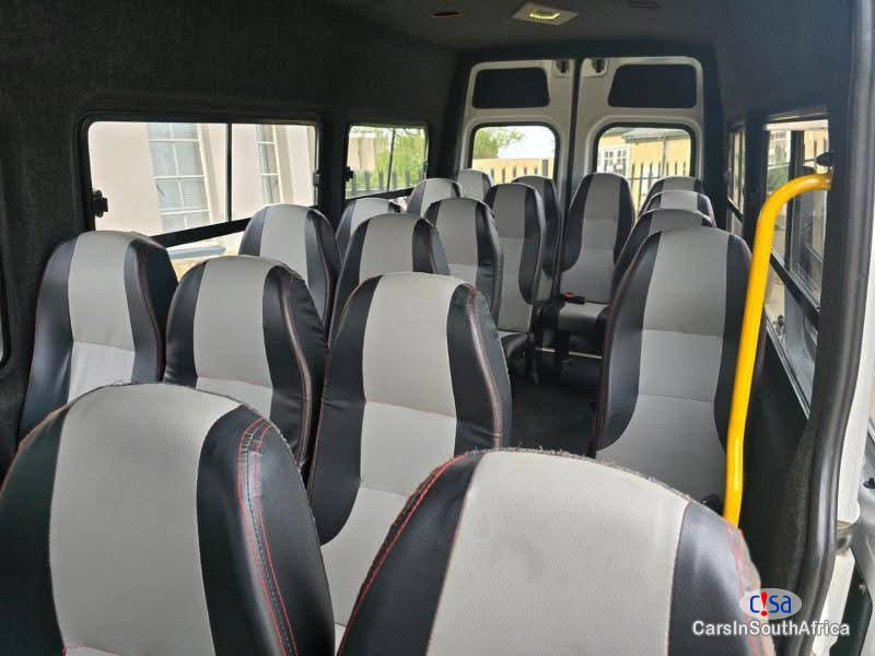Mercedes Benz Mercedes Benz Sprinter 2.2 519 CDI Manual 2014 - image 3
