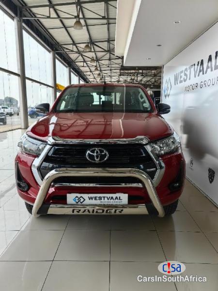 Toyota Hilux Manual 2023 - image 10