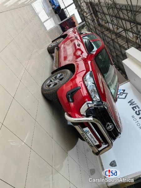 Toyota Hilux Manual 2023 in KwaZulu Natal - image