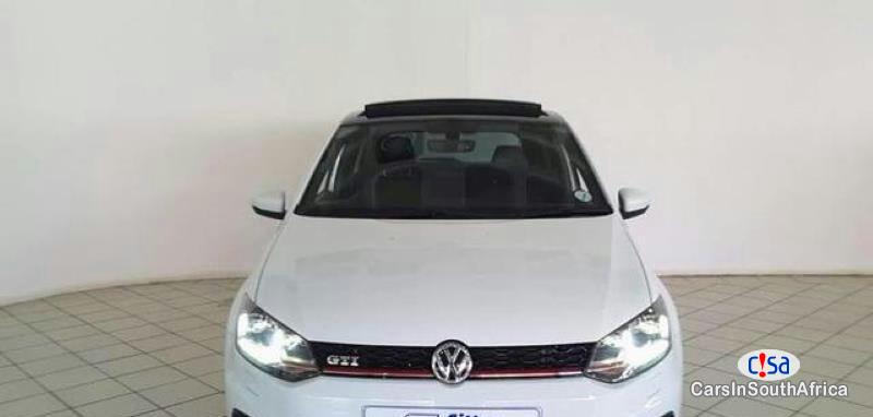 Volkswagen Polo 1.6 Manual 2017 - image 10