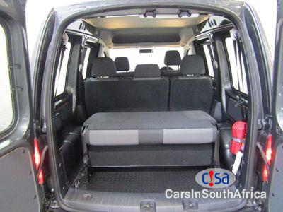 Volkswagen Caddy 2.0 Manual 2016 - image 4