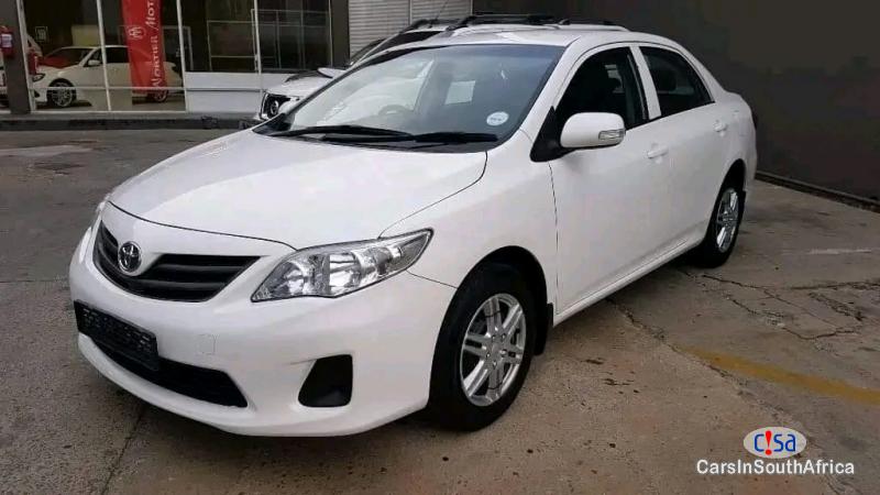 Toyota Corolla 1.6 Quest 0685845776 Manual 2017 - image 2