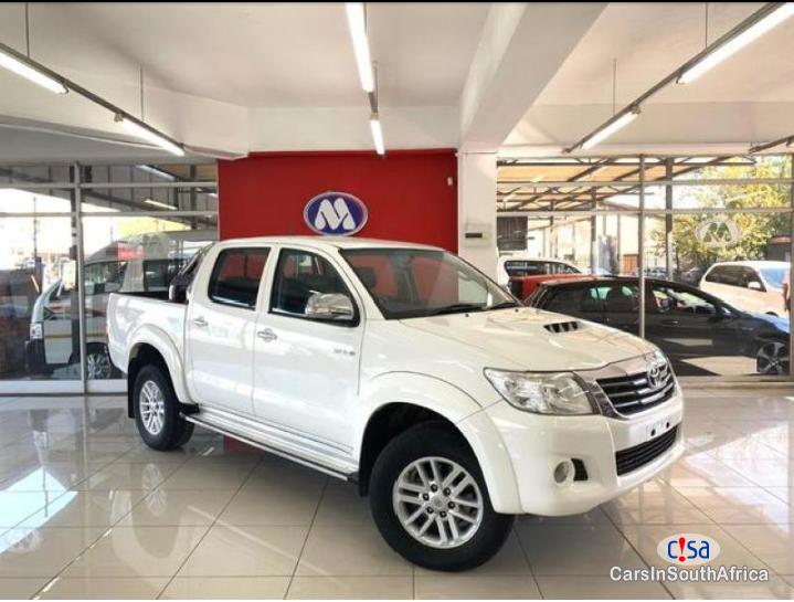 Toyota Hilux 3.0D4D Automatic 2011