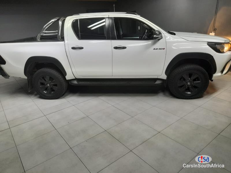 Toyota Hilux 2.8GD-6 AUTO { 0817687830 Automatic 2016