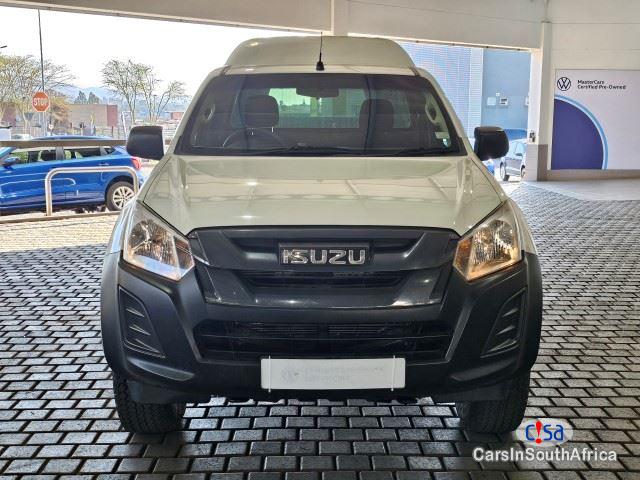 Isuzu Other D-Max 2.5 TD { 0817687830 } Manual 2021 in Gauteng