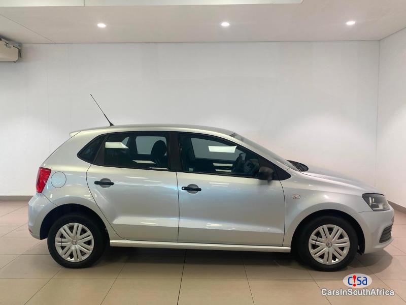 Volkswagen Polo 1.4 VIVO TREND-LINE { 0817687830 } Manual 2018