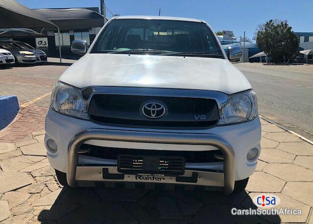 Toyota Hilux Automatic 2009