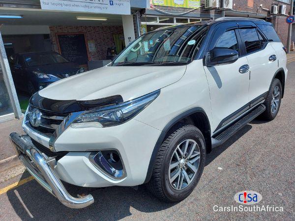 Toyota Fortuner 2.8 Manual 2018 - image 4