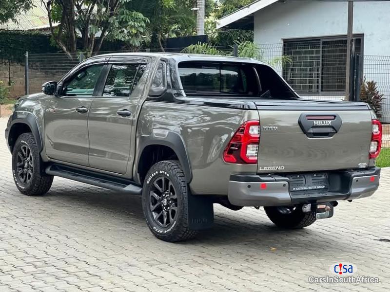 Toyota Hilux 2024 Toyota Hilux Double Cab For Sale 0734702887 Automatic 2024 - image 3