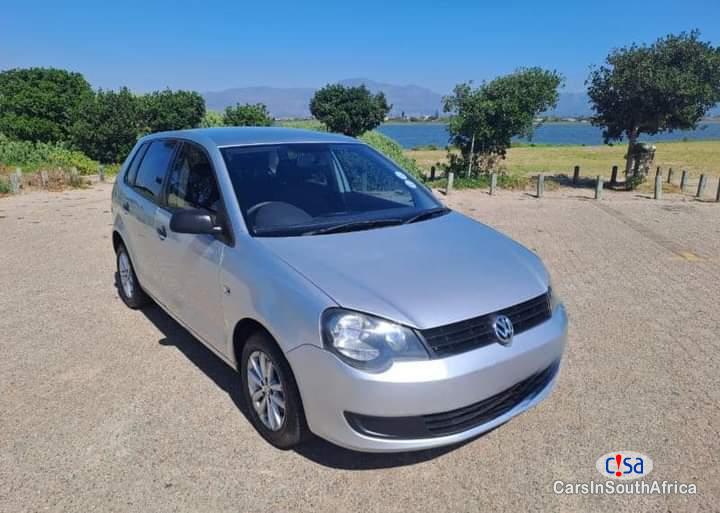 Volkswagen Polo 1.4 Manual 2013 - image 2