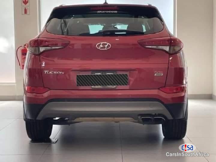 Hyundai Tucson 2.0 Automatic 2017 - image 2