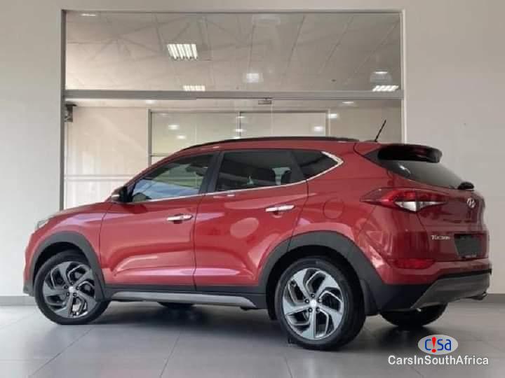 Hyundai Tucson 2.0 Automatic 2017 - image 3