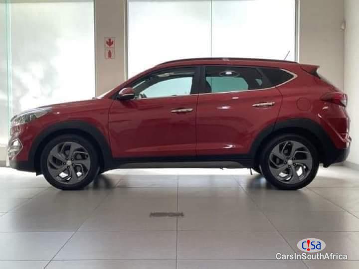 Hyundai Tucson 2.0 Automatic 2017 - image 4