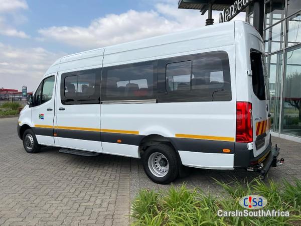 Mercedes Benz A-Class 3.0 Manual 2019 - image 3