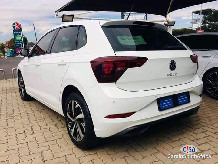 Volkswagen Polo 1.2 Automatic 2018 - image 2
