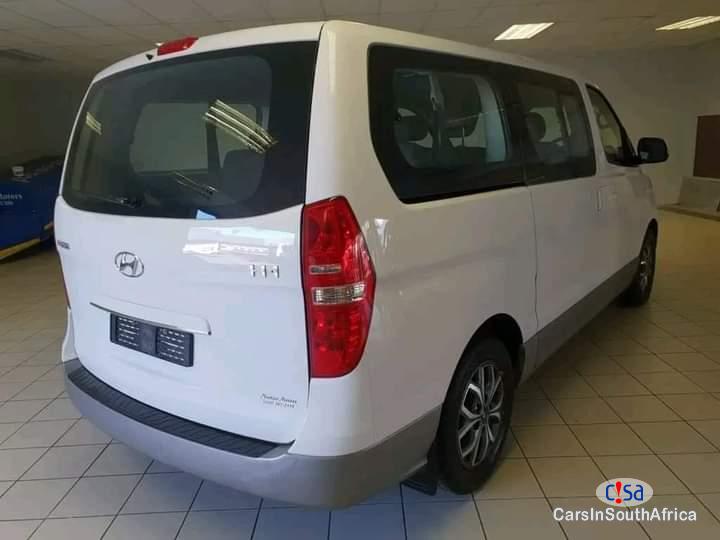 Hyundai H-1 2.5 Automatic 2018 - image 3