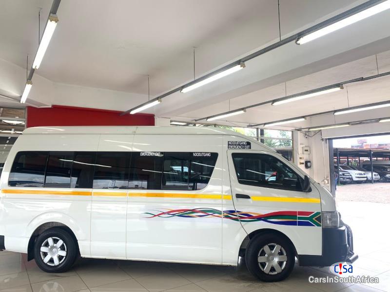 Toyota Quantum 2.5L D4D Sesfikile Manual 2017 - image 4