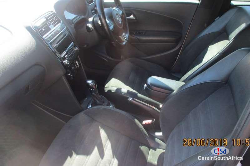 Volkswagen Polo 1.8 Automatic 2013 - image 7