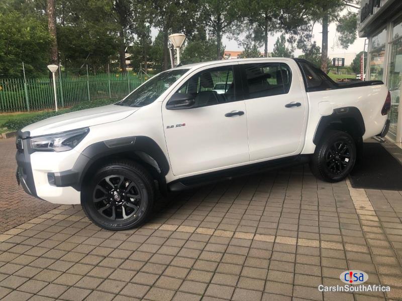 Toyota Hilux Manual 2022